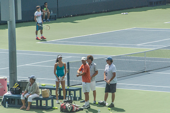 Practice court with Federer