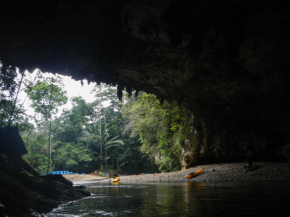 Cave tubing