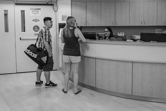 Lo 061818BW-010