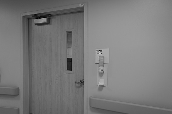 Lo 061818BW-012