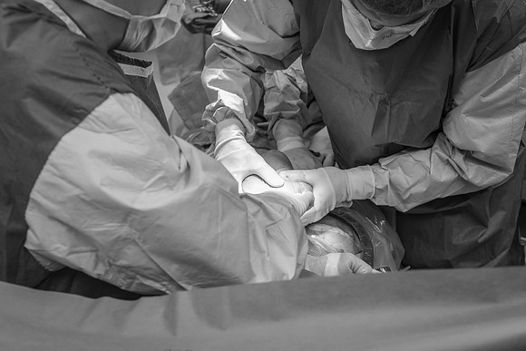 Lo 061818BW-048