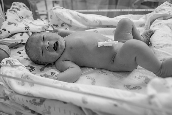 Lo 061818BW-074