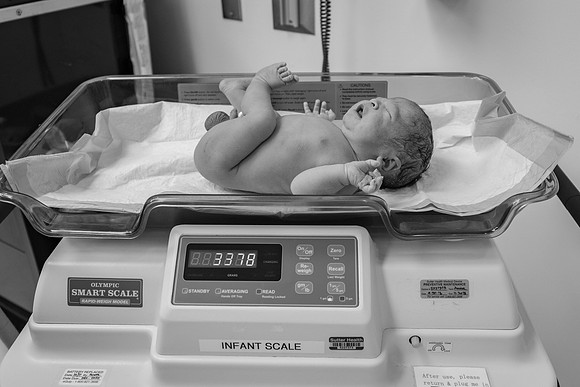 Lo 061818BW-075