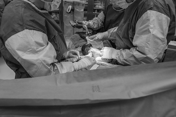 Lo 061818BW-049