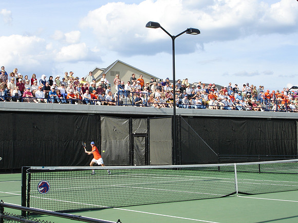 NCAAs BSU05-04